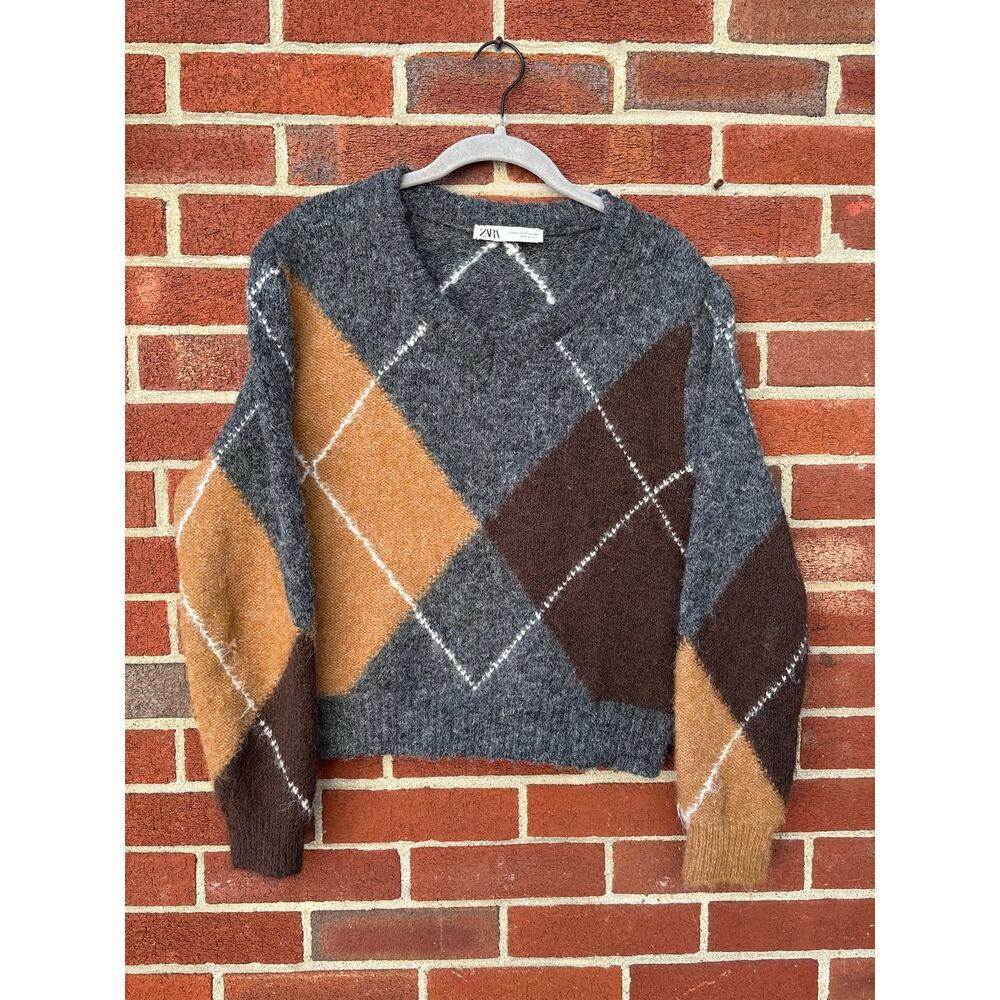 Zara Argyle Knit Sweater Gray Brown Diamond Pattern Soft Fuzzy Womens M - Picture 3 of 8